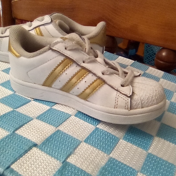 Mini Me Shell Top Adidas Super Stars - Picture 8 of 12